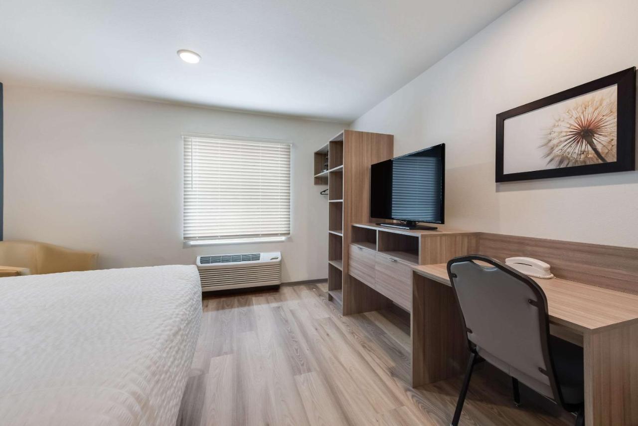 Woodspring Suites Meridian Exterior photo